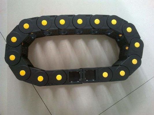 Easy Access One Side Open Drag Chain PA66 Plastic Cable Carrier For Industry